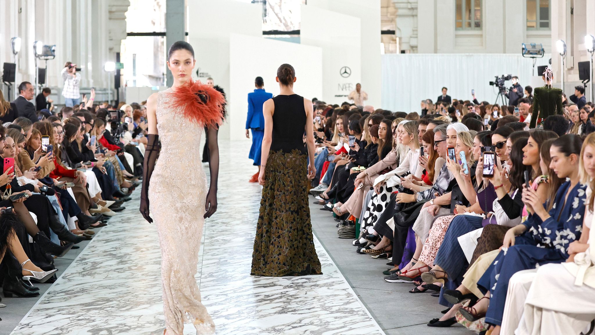 CLARO Couture Génesis 01