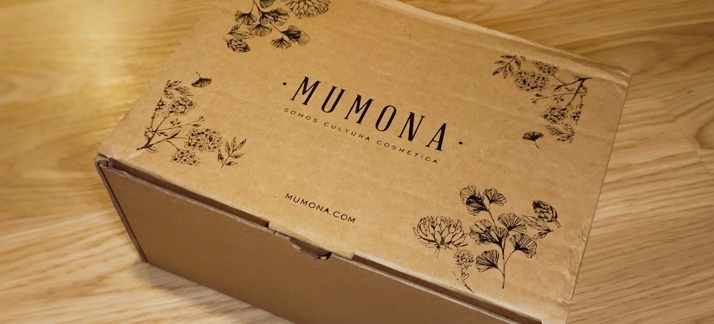 Caja de MUMONA
